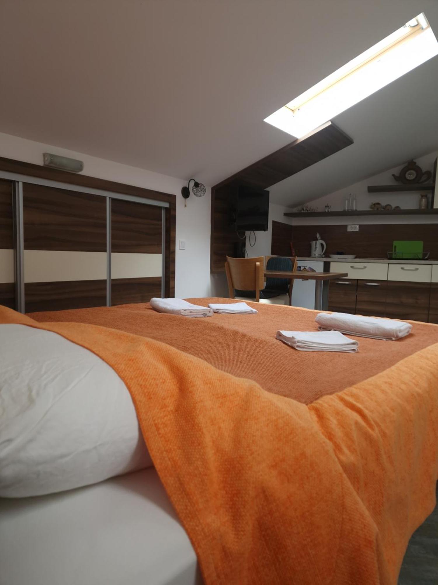 Rooms Dana Old Town Budva Room photo